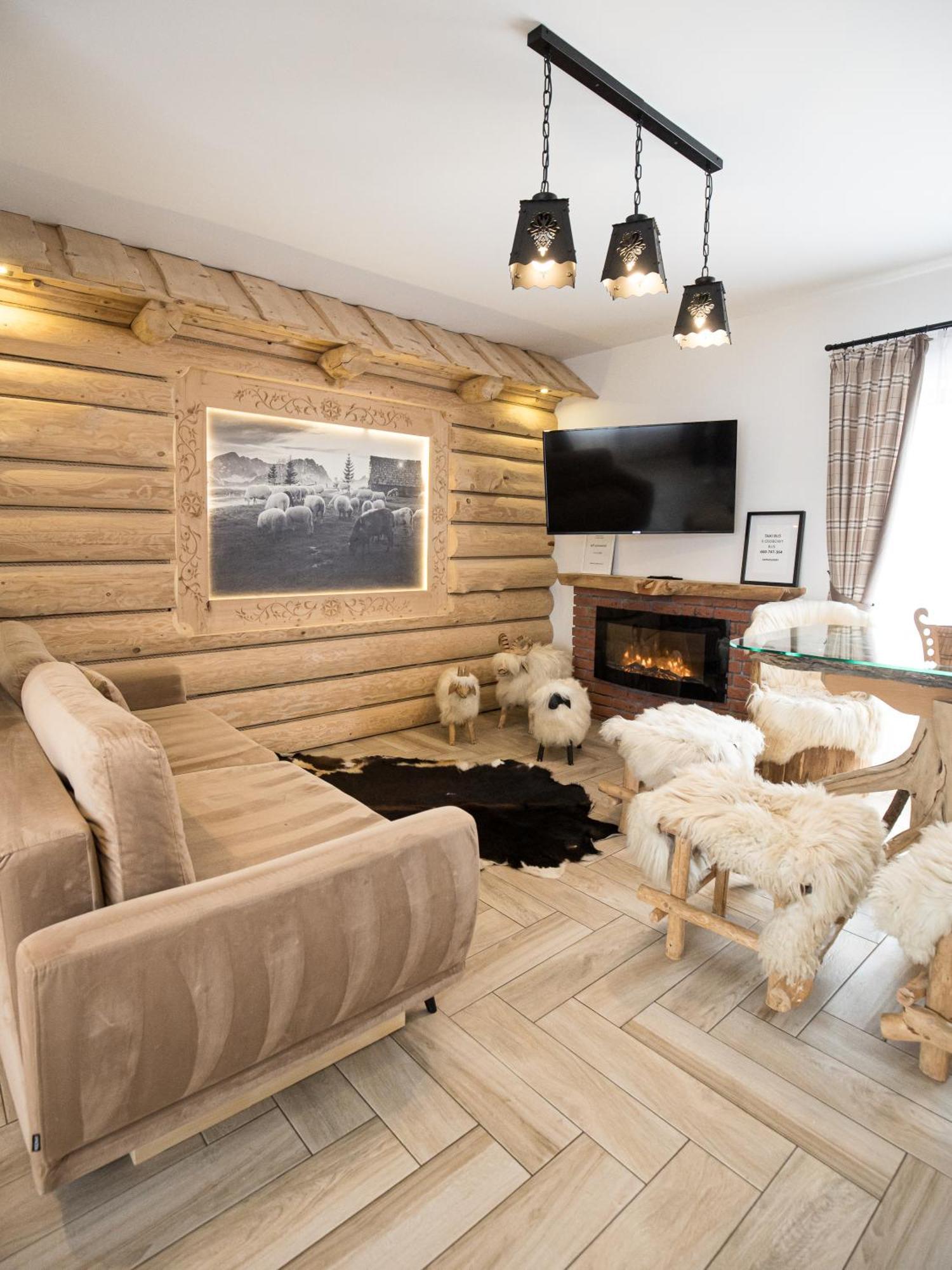 Chalet Luxury & Zalinski *