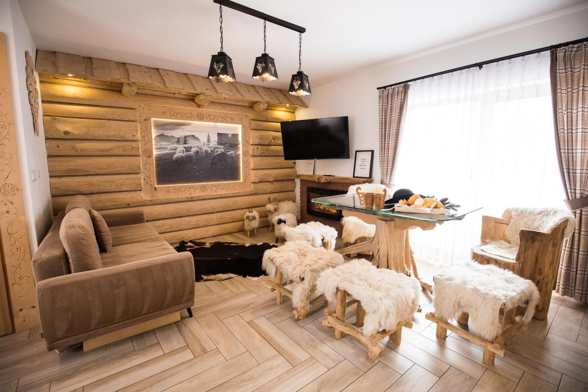 Chalet Luxury & Zalinski *